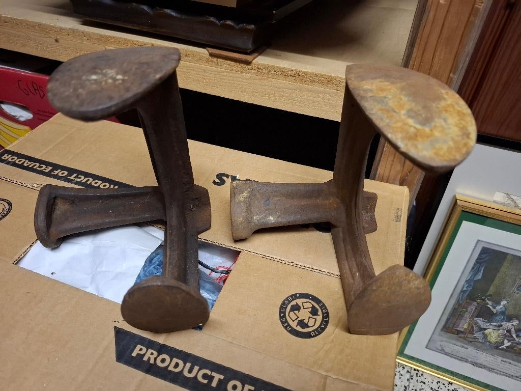 2 leesten voor schoenmaker, Ophalen