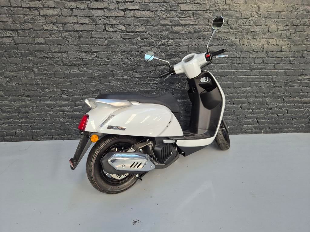 QJ motor LTR 125 met daginschrijving - foto 3