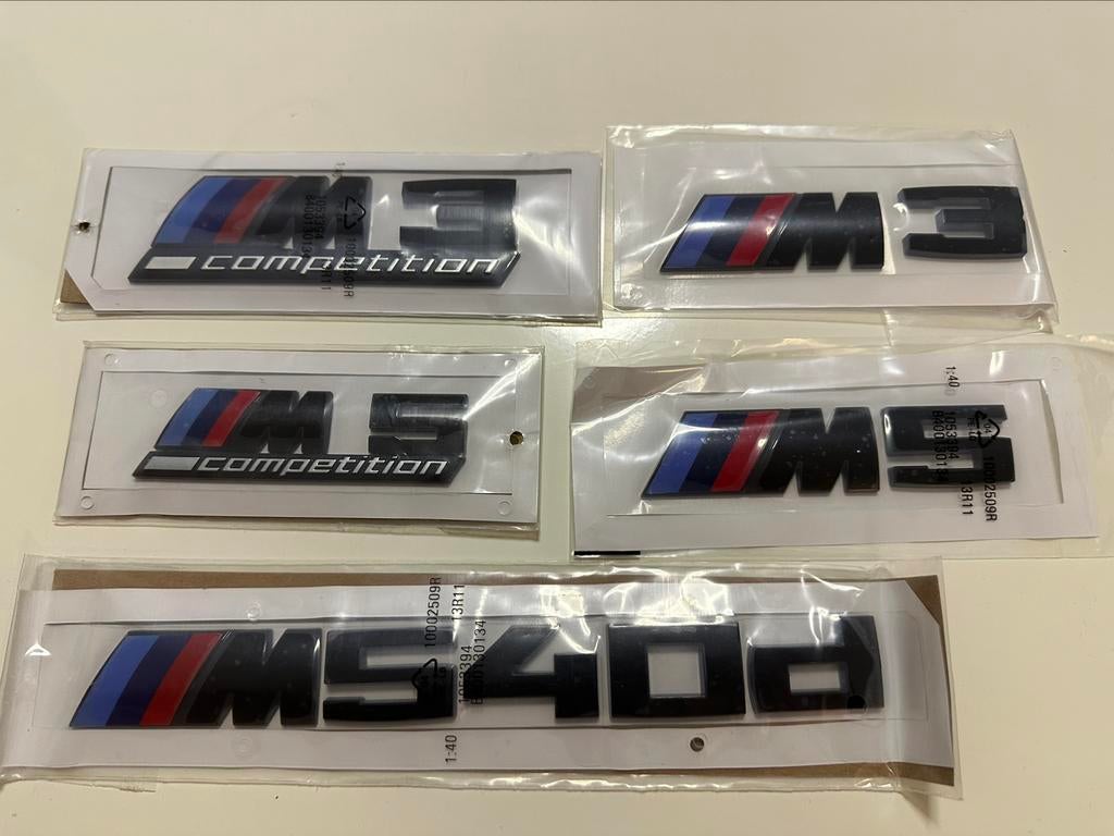 Bmw M logo’s, Ophalen