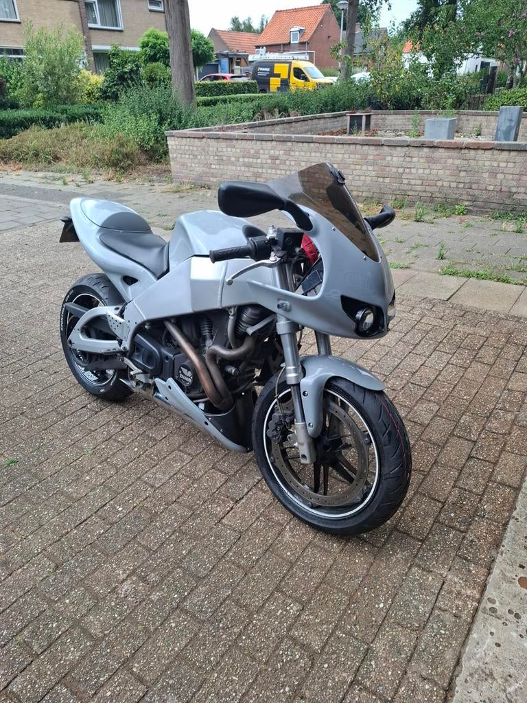Buell xb1, Particulier