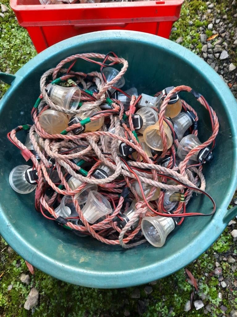 Éclairage extérieur : guirlandes lumineuses, chapiteau de ci, Enlèvement, Comme neuf