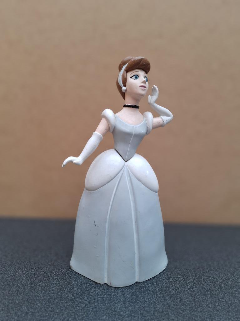 Figurine Disney Cendrillon bain moussant, Enlèvement ou Envoi, Utilisé