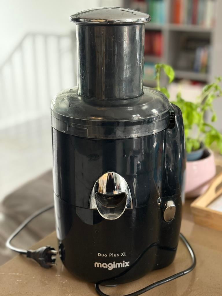Magimix extracteur de jus et centrifugeuse, Enlèvement, Comme neuf, Presse-agrumes