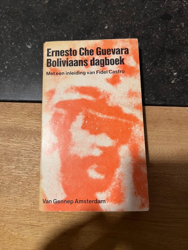 Boliviaans dagboek - Ernesto Che Guevara, Gelezen, Ophalen of Verzenden, Politiek, Ernesto Che Guevara