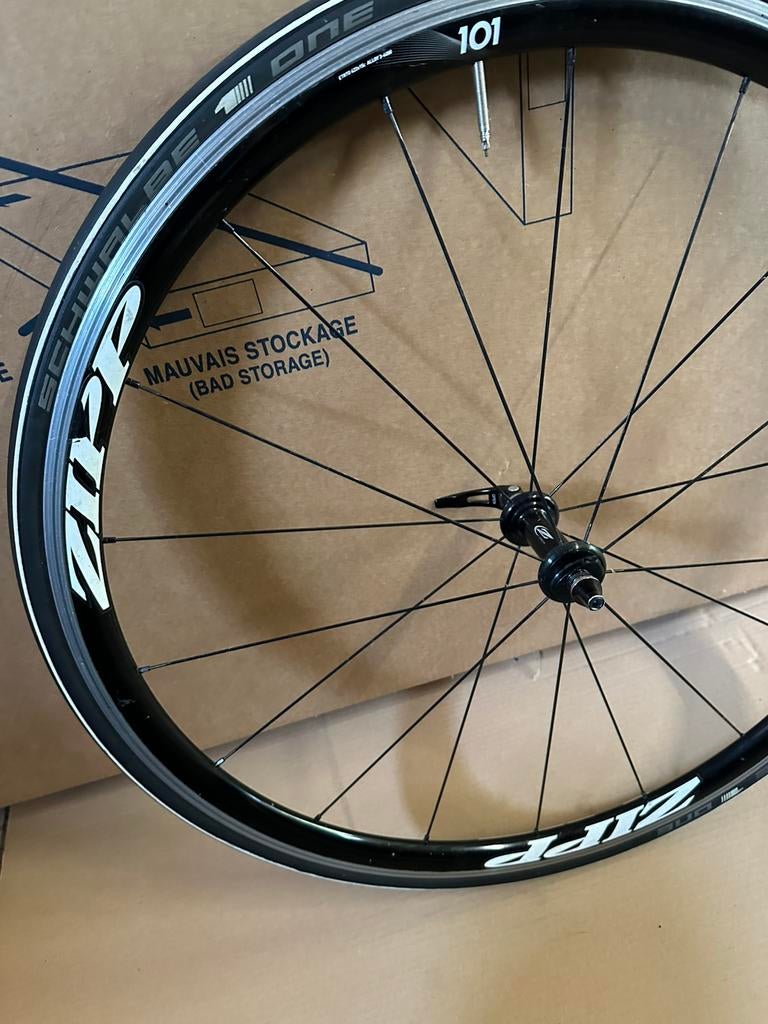 Roue avant Zipp, Vélos & Vélomoteurs, Vélos Pièces, Enlèvement, Comme neuf