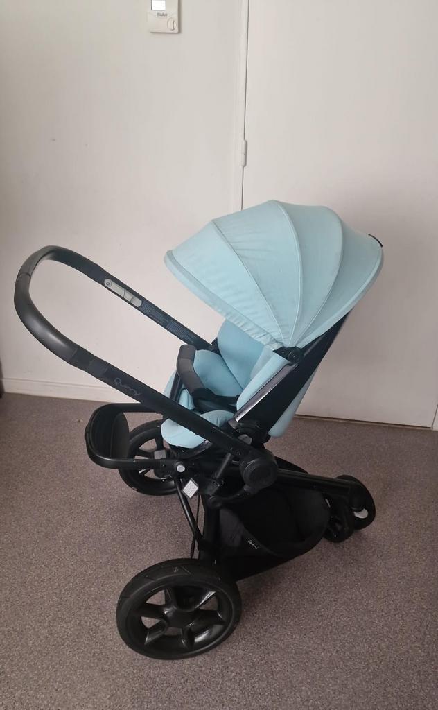 Quinny kinderwagen in mooie lichtblauwe kleur., Kinderen en Baby's, Kinderwagens en Combinaties, Zo goed als nieuw, Kinderwagen