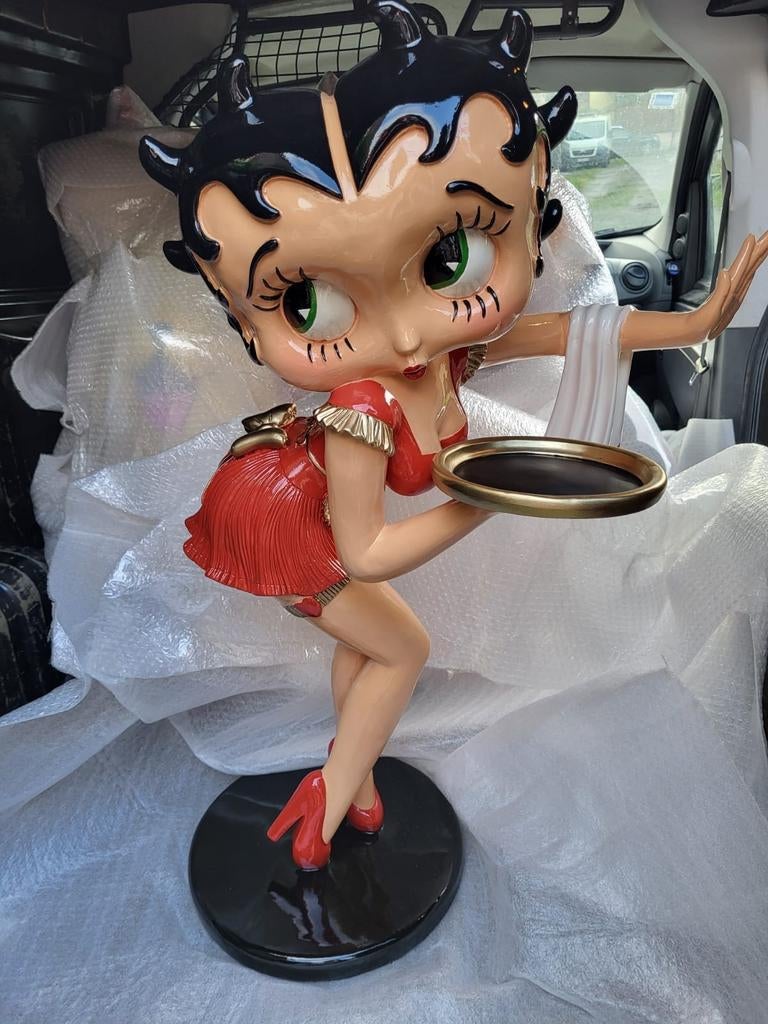 Betty boop serveuse robe rouge 1m resine, Enlèvement ou Envoi, Betty Boop, Comme neuf