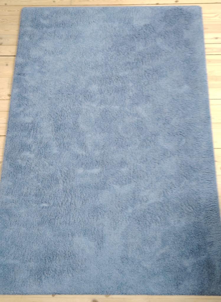 Tapijt Ikea, Huis en Inrichting, Stoffering | Tapijten en Vloerkleden, Ophalen, 100 tot 150 cm, Blauw, Zo goed als nieuw