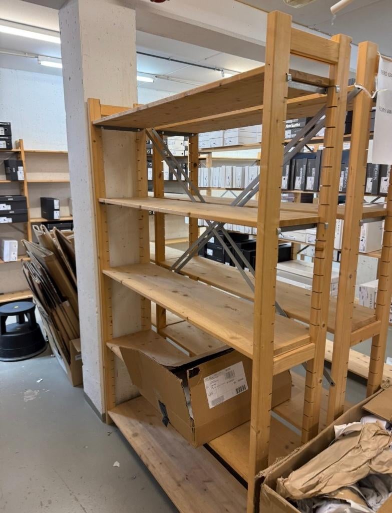 Rekken Stelling stellingkasten Bruynzeel, Enlèvement