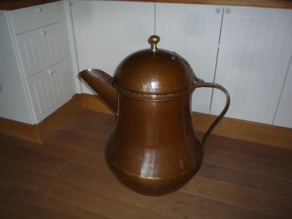 cafetière en cuivre decorative, Antiquités & Art, Enlèvement, Cuivre