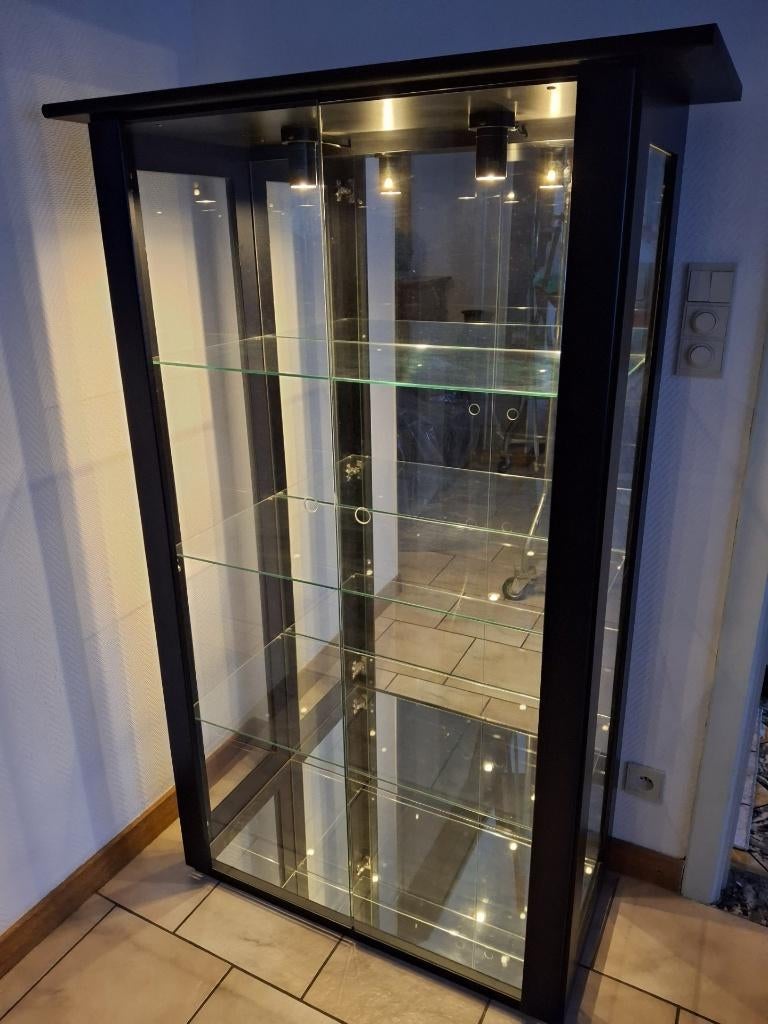 vitrine, Maison & Meubles, 25 à 50 cm, Avec porte(s), Moderne avec une touche chinoise (tablier plus large), Utilisé