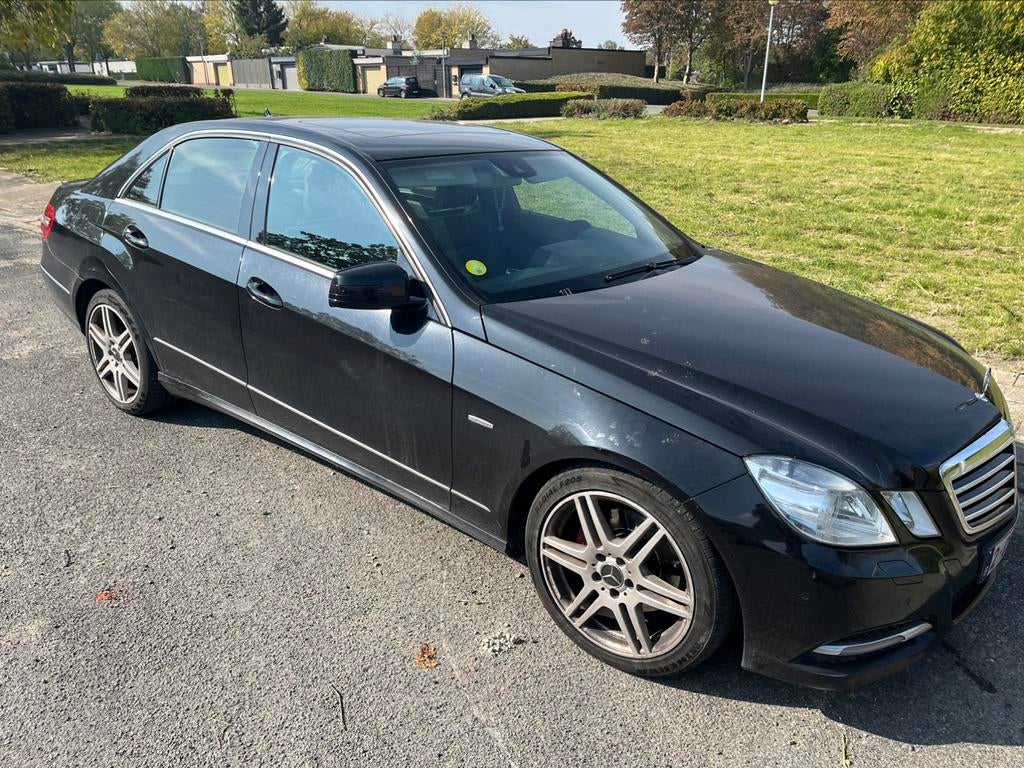 Mercedes-Benz E250, Autos, Cuir, Euro 5, Achat, Noir