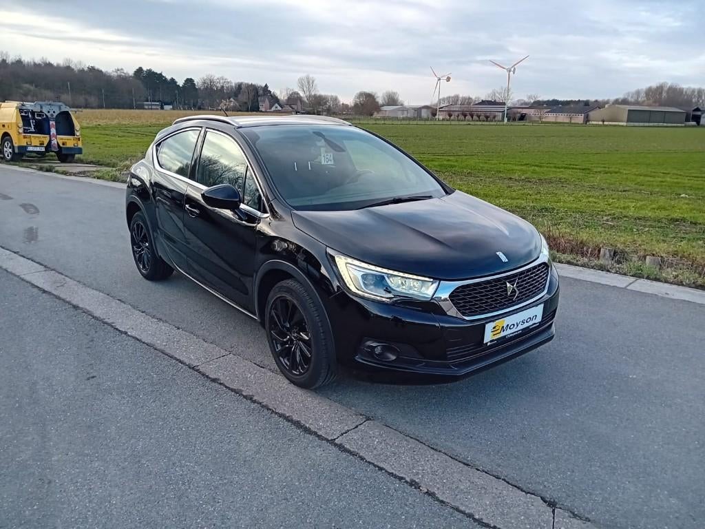 DS4 Crossback Benzine - 1 jr garantie, Auto's, DS, Voorwielaandrijving, Stof, Euro 6, 1199 cc