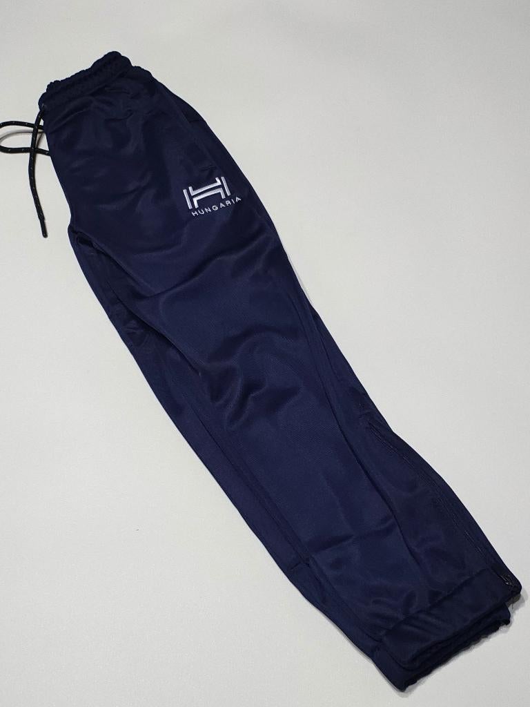 Pantalon training garçon Hungaria NEUF  – 6 ans – Bleu foncé, Garçon, Hungaria, Envoi, Pantalon