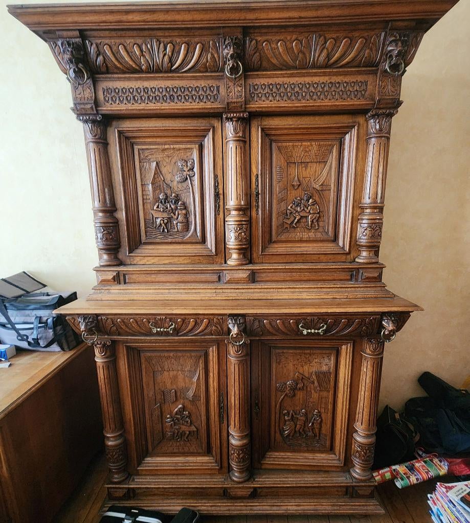 Buffet flamand renaissance tête de lion en noyer 18/19 ème ?, Antiquités & Art, Enlèvement