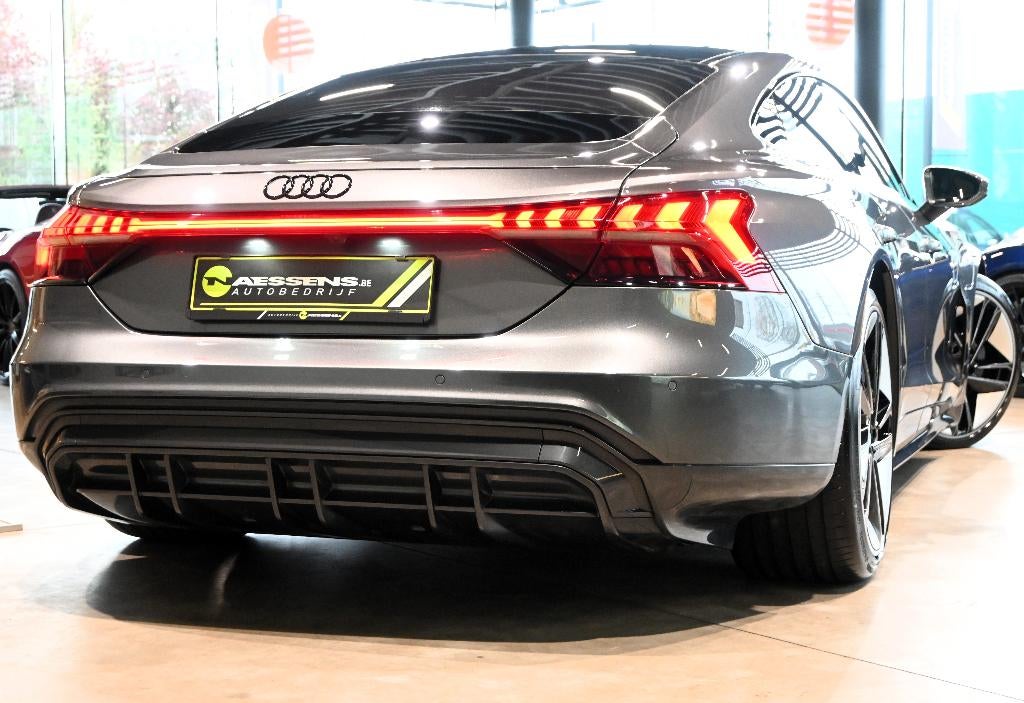 Audi E-Tron GT Quattro 93,4 kWh *LASER/PANO/B&O/MATRIX/CAM*, Cuir, Argent ou Gris, Achat, Euro 6