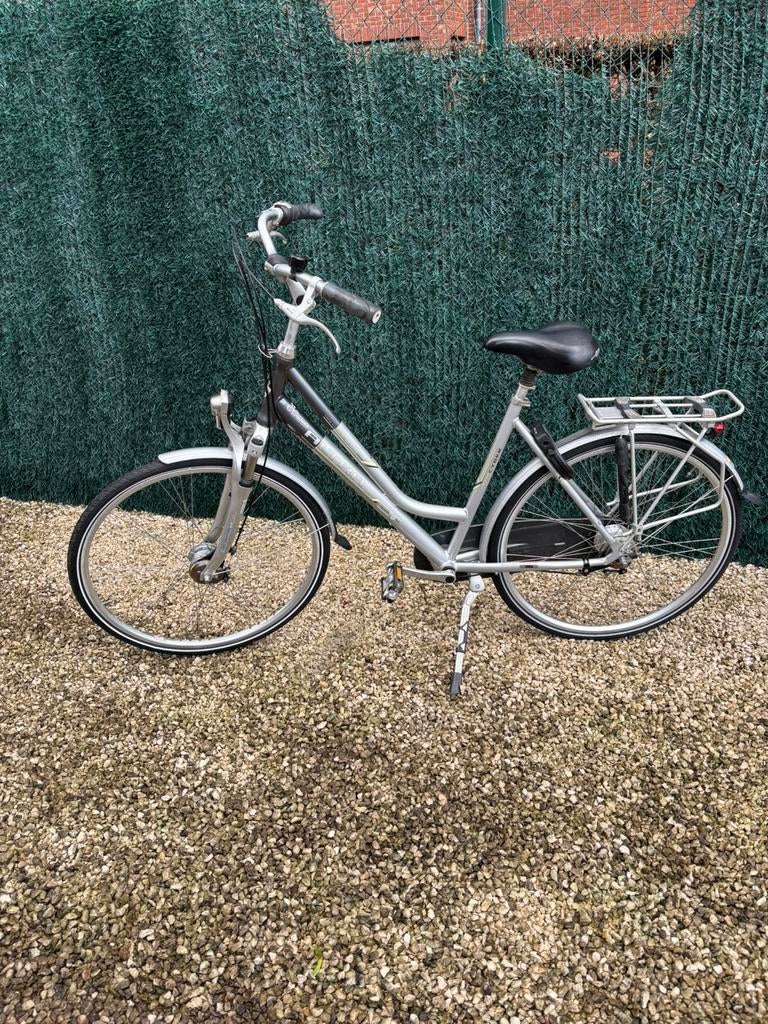 Damesfiets – comfortabel en rijklaar, Fietsen en Brommers, Gebruikt, Versnellingen, 56 cm of meer, Ophalen