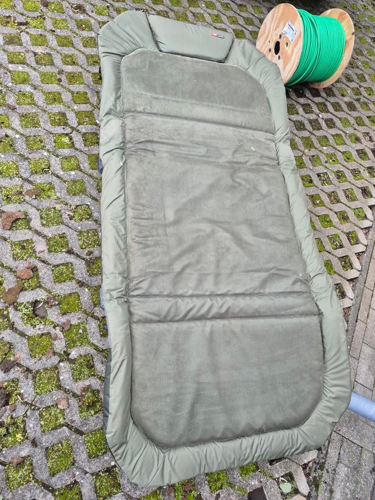 Karper vissen bed, Ophalen of Verzenden