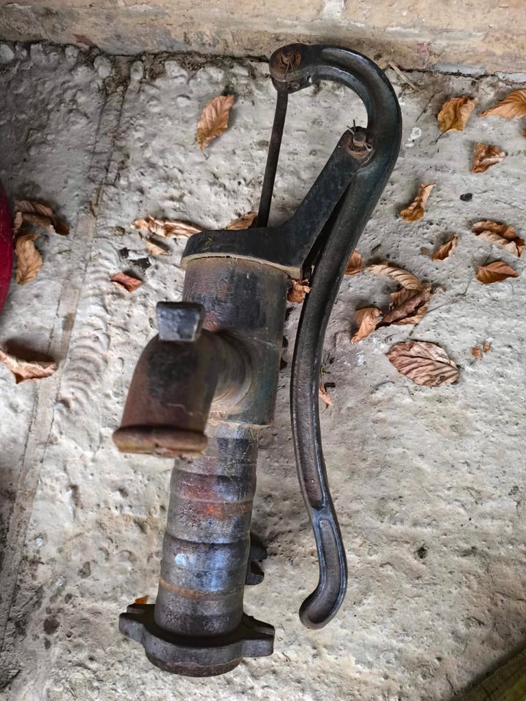 Lot de deux pompes à eau déco, Jardin & Terrasse, Enlèvement