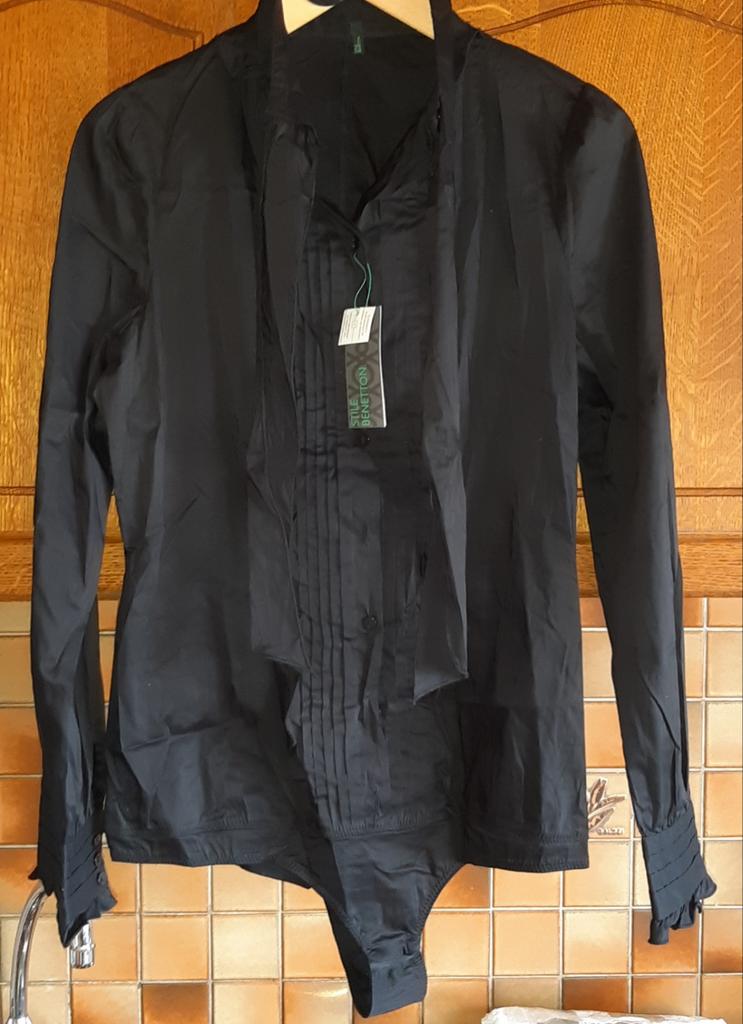 Blouse « Body » noire toute neuve, taille L (36) Stretch, Neuf, Enlèvement ou Envoi, Benetton, Taille 36 (S)