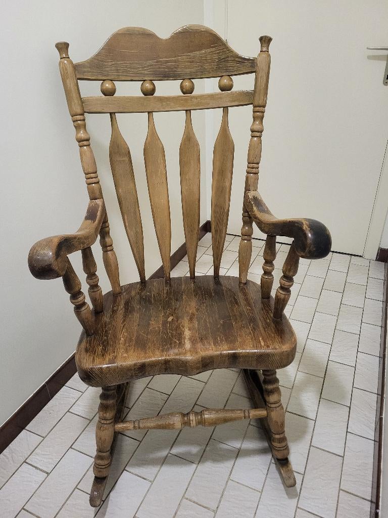 Oude schommelstoel, Ophalen