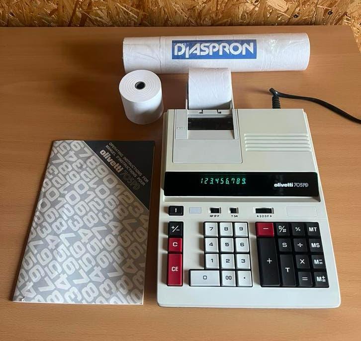 Olivetti 705 PD vintage rekenmachine met printer, Verzamelen, Elektronische Apparatuur, Ophalen of Verzenden, Computers en Rekenmachines