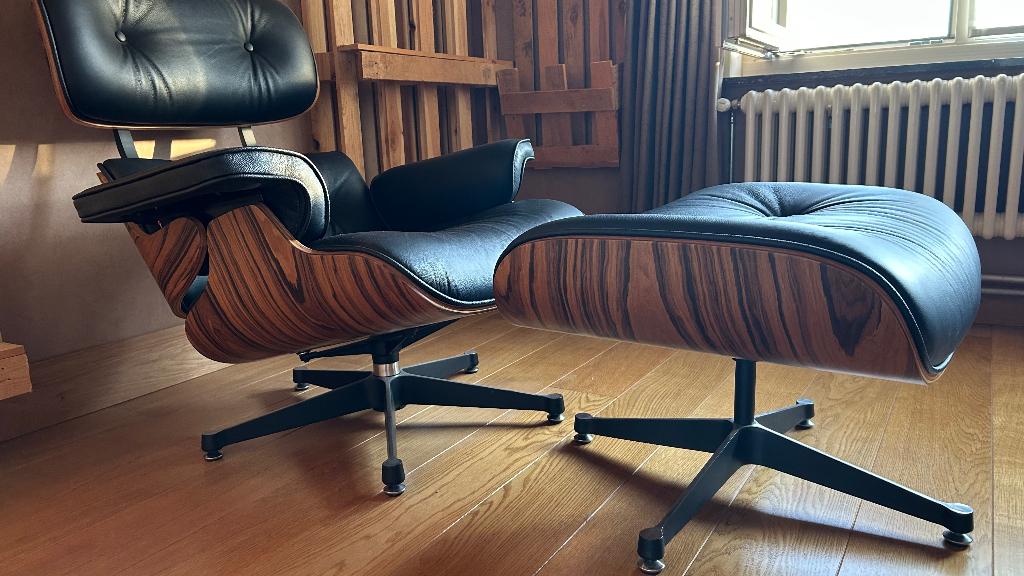 Relax - Chaisse Lounge zetel - Stoel met poef - Modern, Huis en Inrichting, Ophalen, Zo goed als nieuw, Eenpersoons, Leer