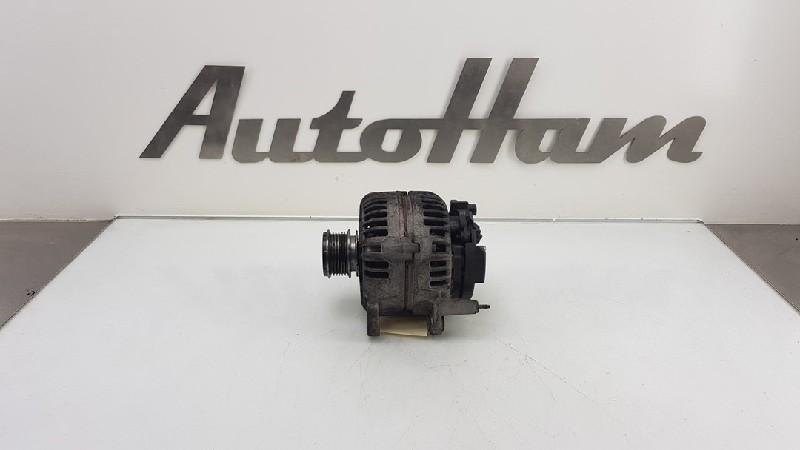 ALTERNATEUR Volkswagen Polo IV (9N1 / 2/3) (01-2001/12-2012), Autos : Pièces & Accessoires, Robert Bosch AG, Volkswagen, Utilisé