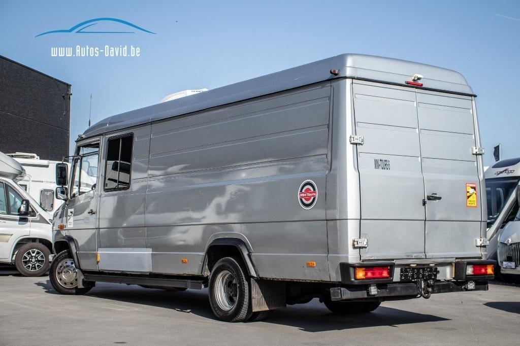 Mercedes-Benz 616D Vario TOURBUS 9 couchages et 9 sièges, Siège de train, Caméra de recul, Entreprise, Boîte manuelle