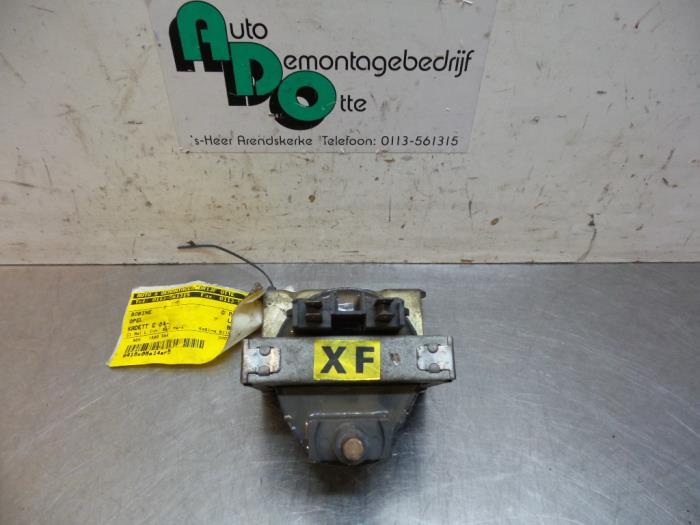 Bobine van een Opel Kadett (Kadett E 84-), Auto-onderdelen, Motor en Toebehoren, Gebruikt, 3 maanden garantie, Ophalen of Verzenden