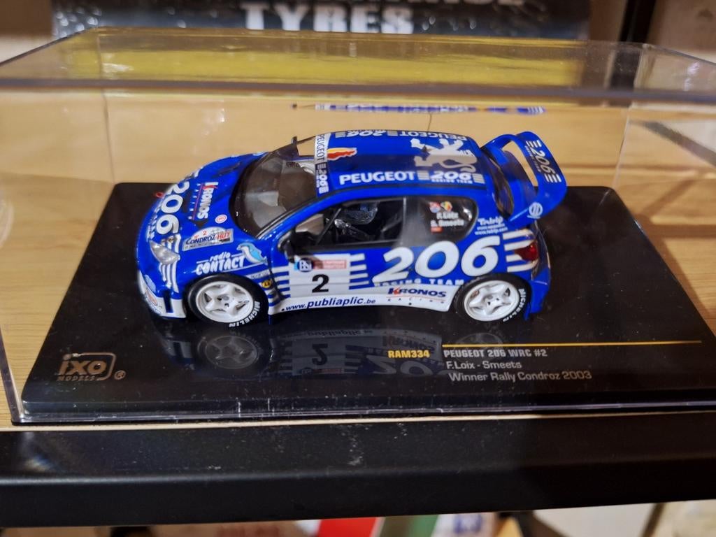 Rally autos waarvan de peugeot 206 wrc freddy loix, Enlèvement