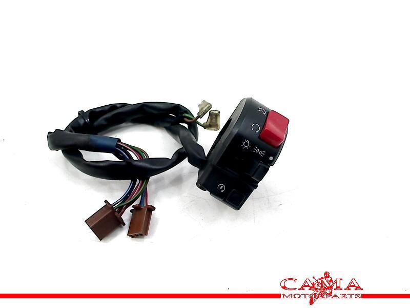 STUURSCHAKELAAR RECHTS Yamaha YZF R1 1998-1999 (YZF-R1 4XV), Motoren, Dhr. S. di Majo, Gebruikt, Info@cama-motorparts.nl, P.J. Troelstraweg 8 8
3144 CX  MAASSLUIS, NL