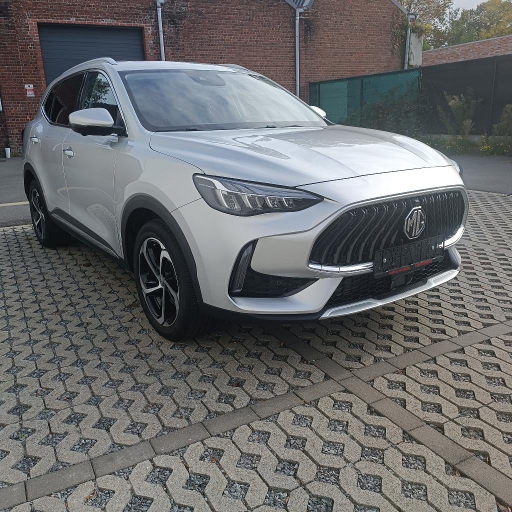 MG HS luxery,pano dak,2024,14000km als nieuw,facelift, Auto's, MG, Voorwielaandrijving, 1750 kg, 4 cilinders, https://public.car-pass.be/vhr/ce0954c9-5ef8-4cc4-bc53-0abc99166eed
