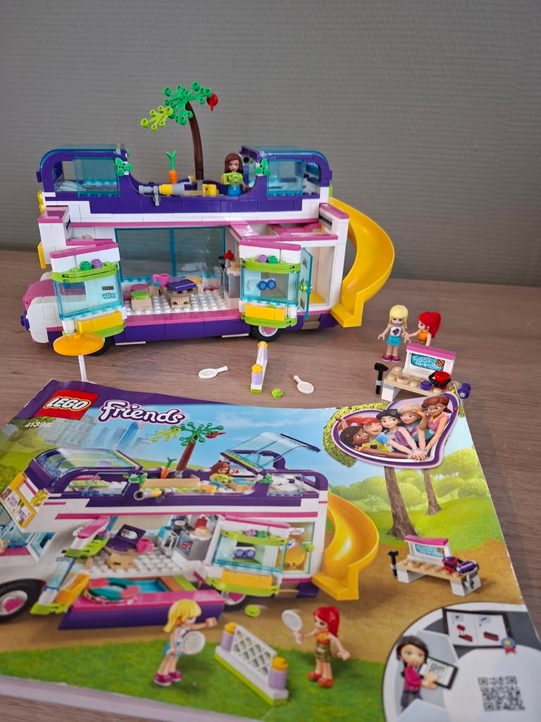 Lego friends vriendschapsbus 41395, Ophalen