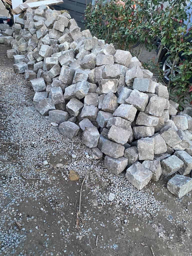 Kasseien, Ophalen, Zo goed als nieuw