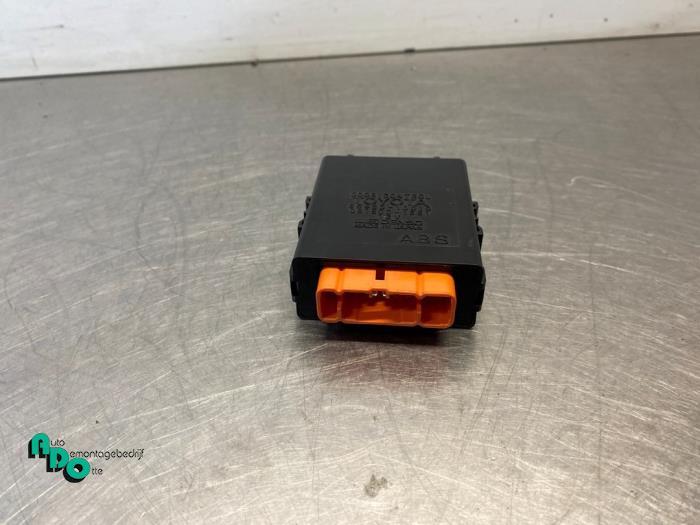 Relais d'un Toyota Starlet (Starlet 90-), -, 3 mois de garantie, Toyota, Utilisé