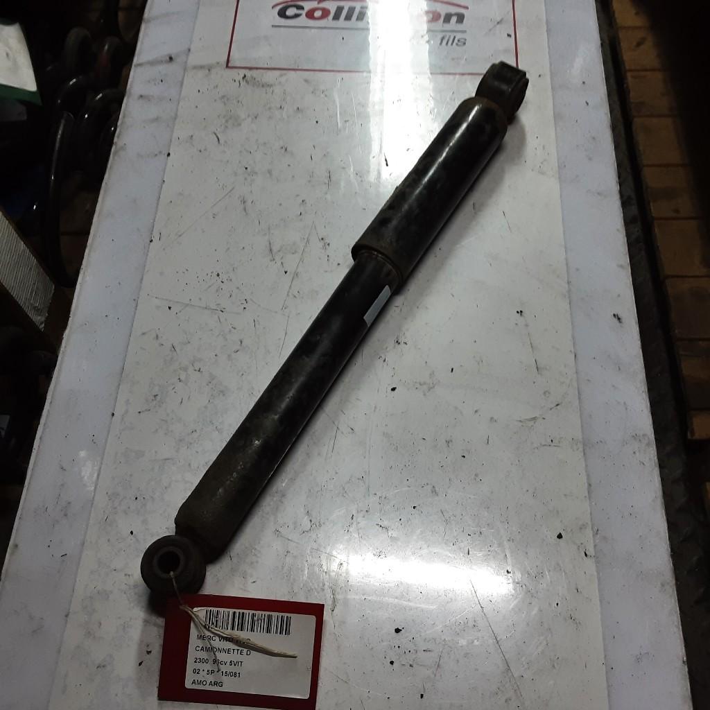 AMORTISSEUR ARRIÈRE GAUCHE Vito (638.0) (06082188), Mercedes-Benz, Mevr. I. Hauben, Utilisé, Rue de l'Espoir 34 34
4030  GRIVEGNÉE, BE