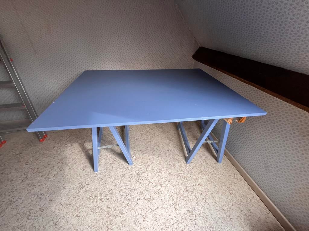 GRATIS hobby tafel  - GRATIS 90 cm op 125 cm, Ophalen, Zo goed als nieuw