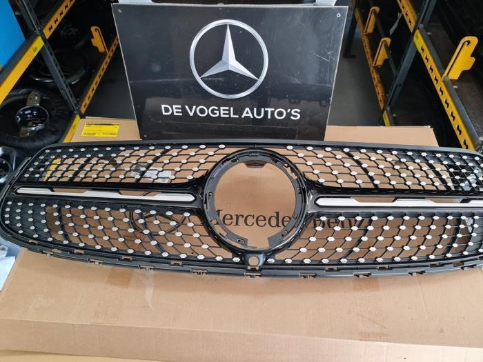 Calandre d'un Mercedes GLC-Klasse, Autos : Pièces & Accessoires, Carrosserie & Tôlerie, Mercedes-Benz, Utilisé, 3 mois de garantie