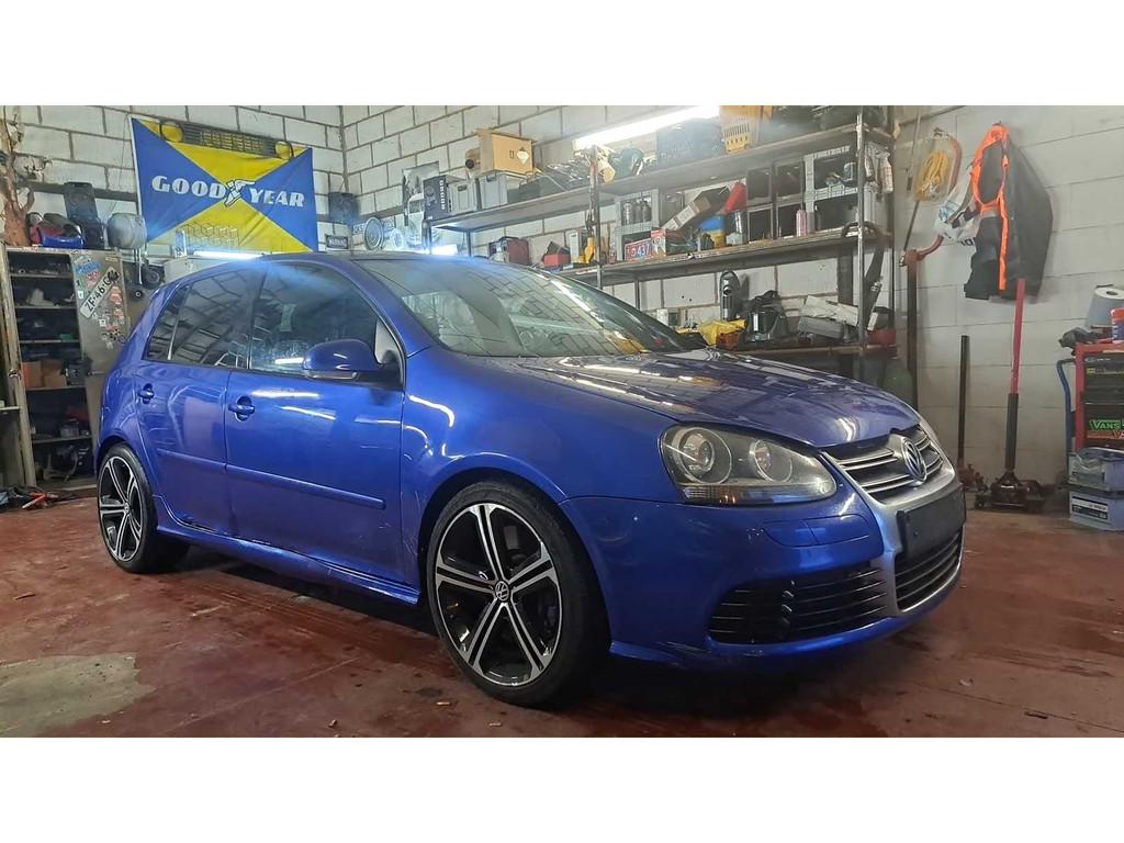 2005 Volkswagen Golf Mk5 R32, Auto's, Volkswagen, Gebruikt, Bedrijf, Handgeschakeld, Golf