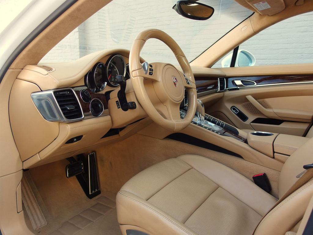 Porsche Panamera Sport Chrono 2009 Zeer mooi (BTW AUTO), Automaat, Beige, Wit, Bedrijf