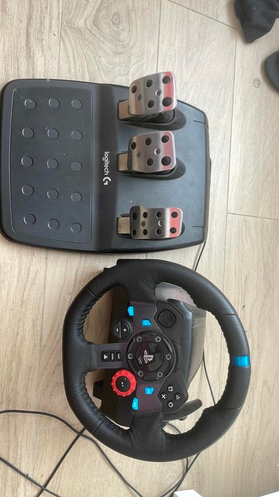 Volant PlayStation + pédales, Enlèvement, Utilisé, PlayStation 4