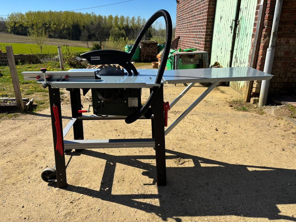 Scie circulaire sur table Metabo, Bricolage & Construction, Outillage | Scies mécaniques, 1200 watts ou plus, 30 à 70 mm, Comme neuf