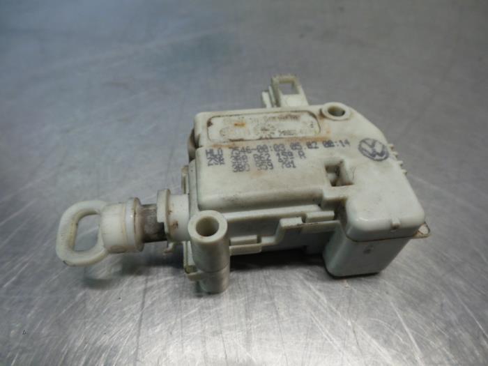 Motor Centrale Deurvergrendeling van een Seat Ibiza (Ibiza 0, Auto-onderdelen, Gebruikt, -, -, Ophalen of Verzenden