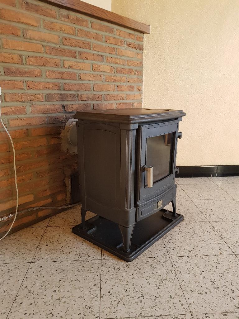 Pœle à mazout en fonte  Nestor Martin 5000W Type Stanford 50, Bricolage & Construction, 800 watts ou plus, Moins de 60 cm, Enlèvement