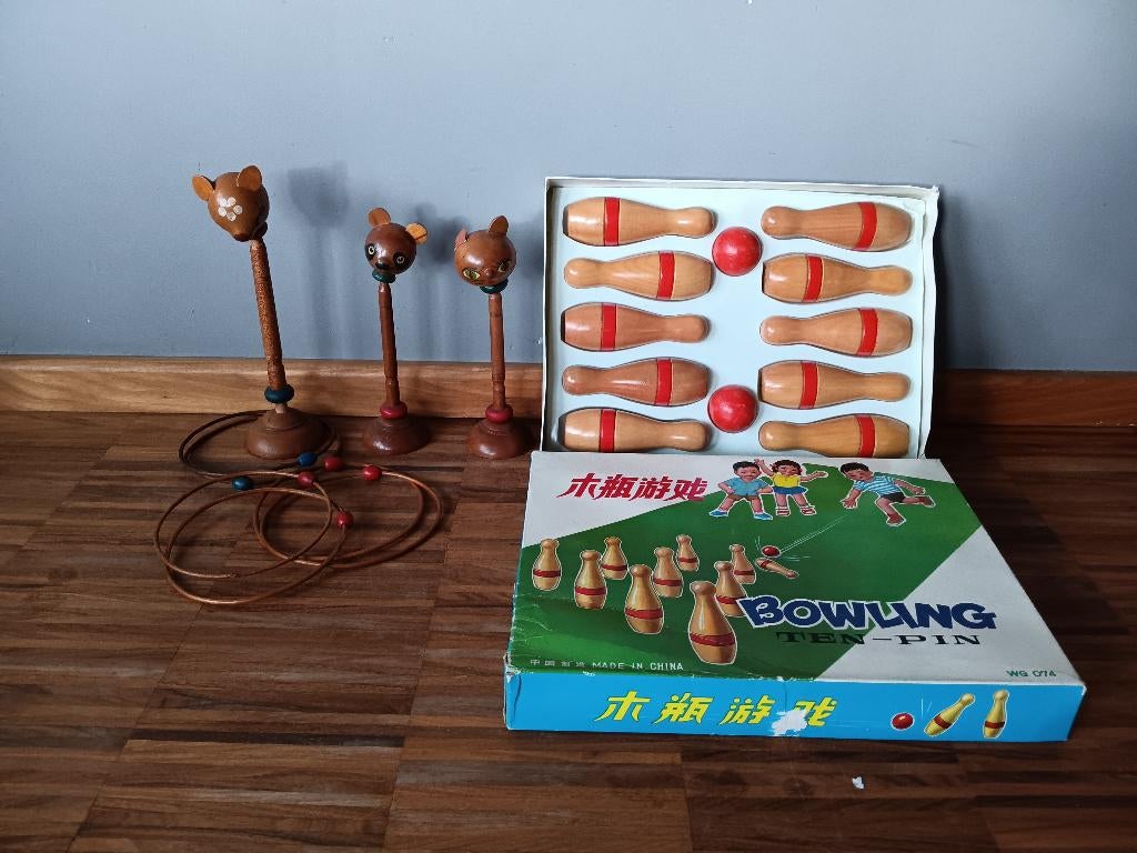 Ancien jeu de cônes et de bagues en bois, Enlèvement ou Envoi