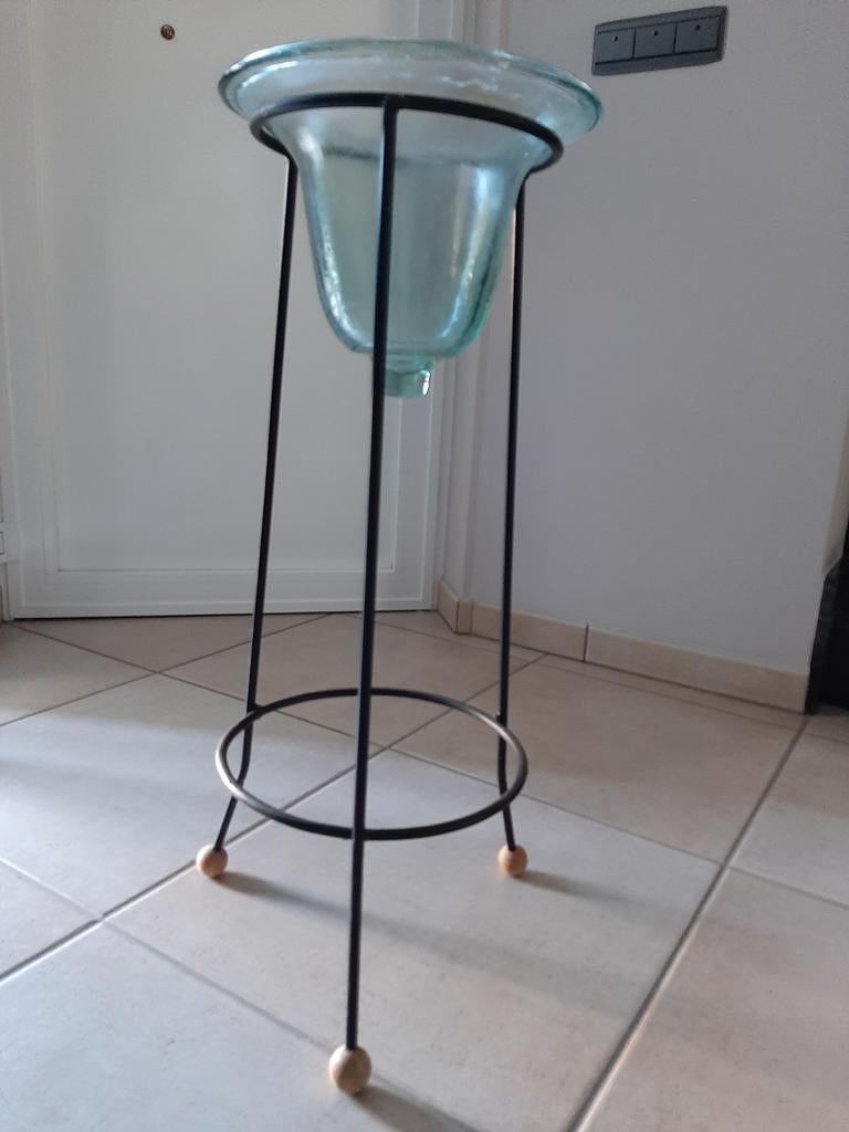 Decoratieve bloempot met metalen standaard, Ophalen, Gebruikt