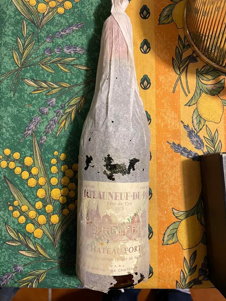 Château fortia 1978, Collections, Enlèvement