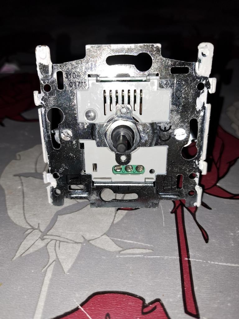 Niko 310-01700 draaiknopdimmer, Doe-het-zelf en Bouw, Ophalen of Verzenden