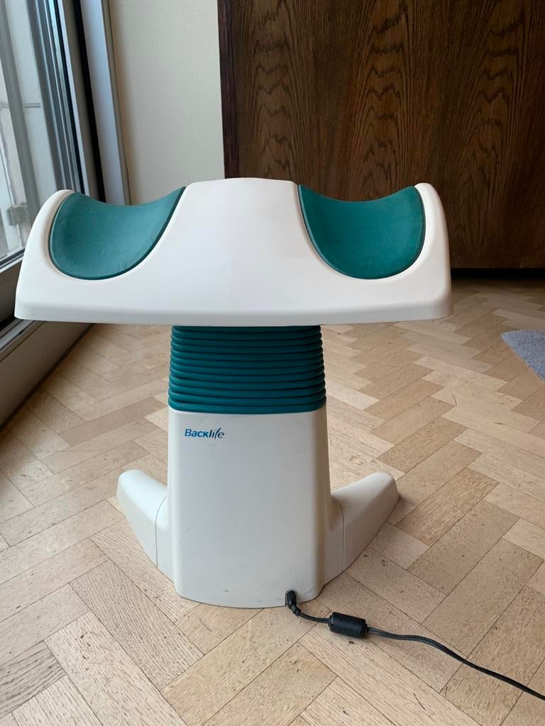 Back2Life therapeutic device for lower back relief, Enlèvement, Utilisé